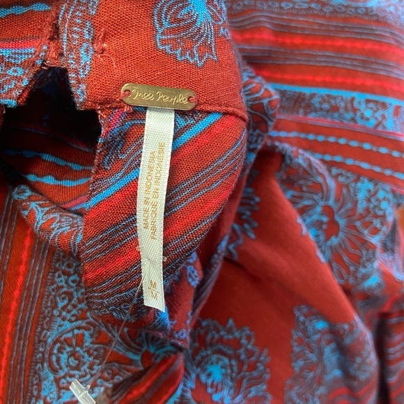 Free People women's M Walking on a Dream keyhole tunic top EUC - Picture 13 of 13